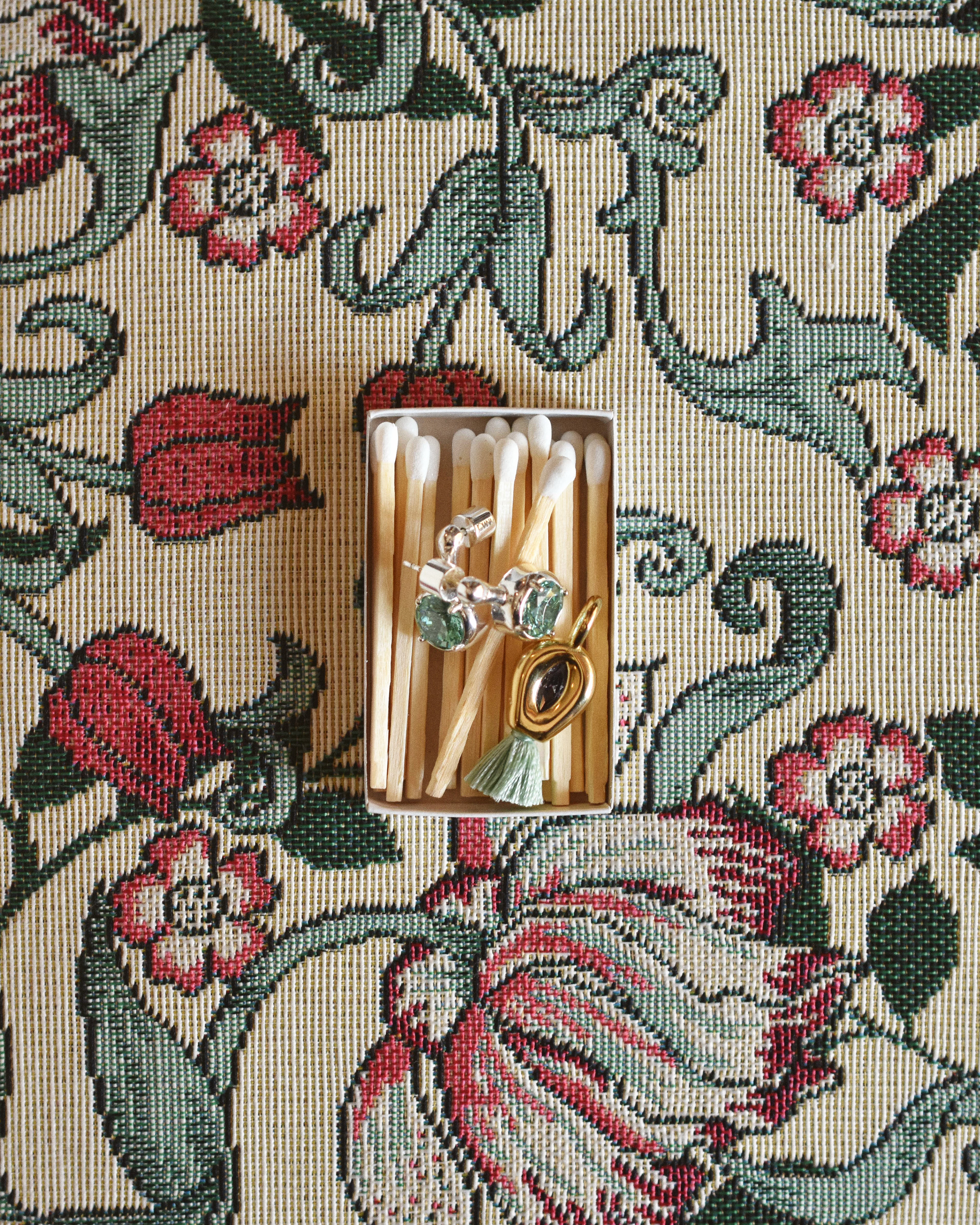 Della Fringe Charm