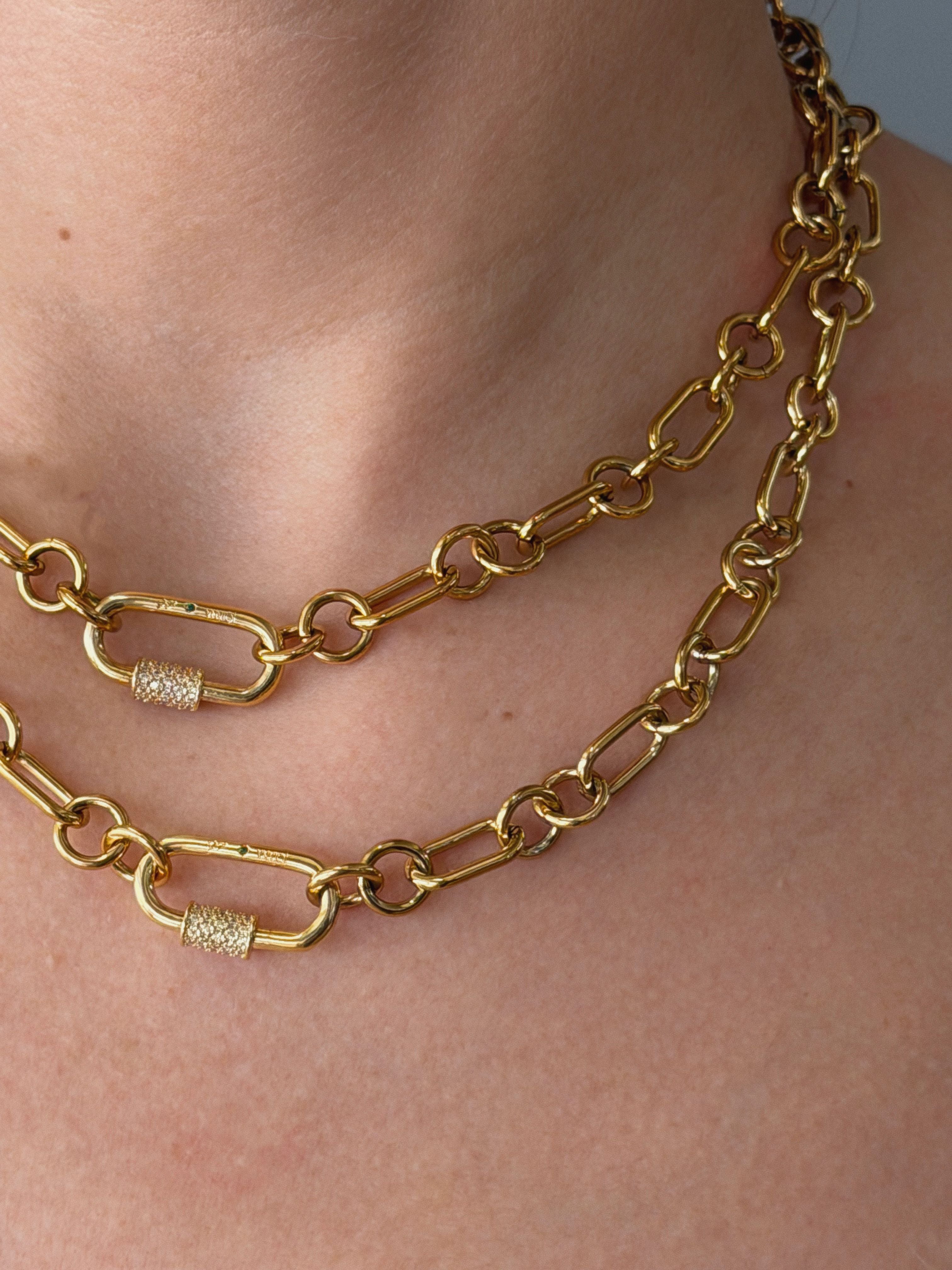 Housewife Chain