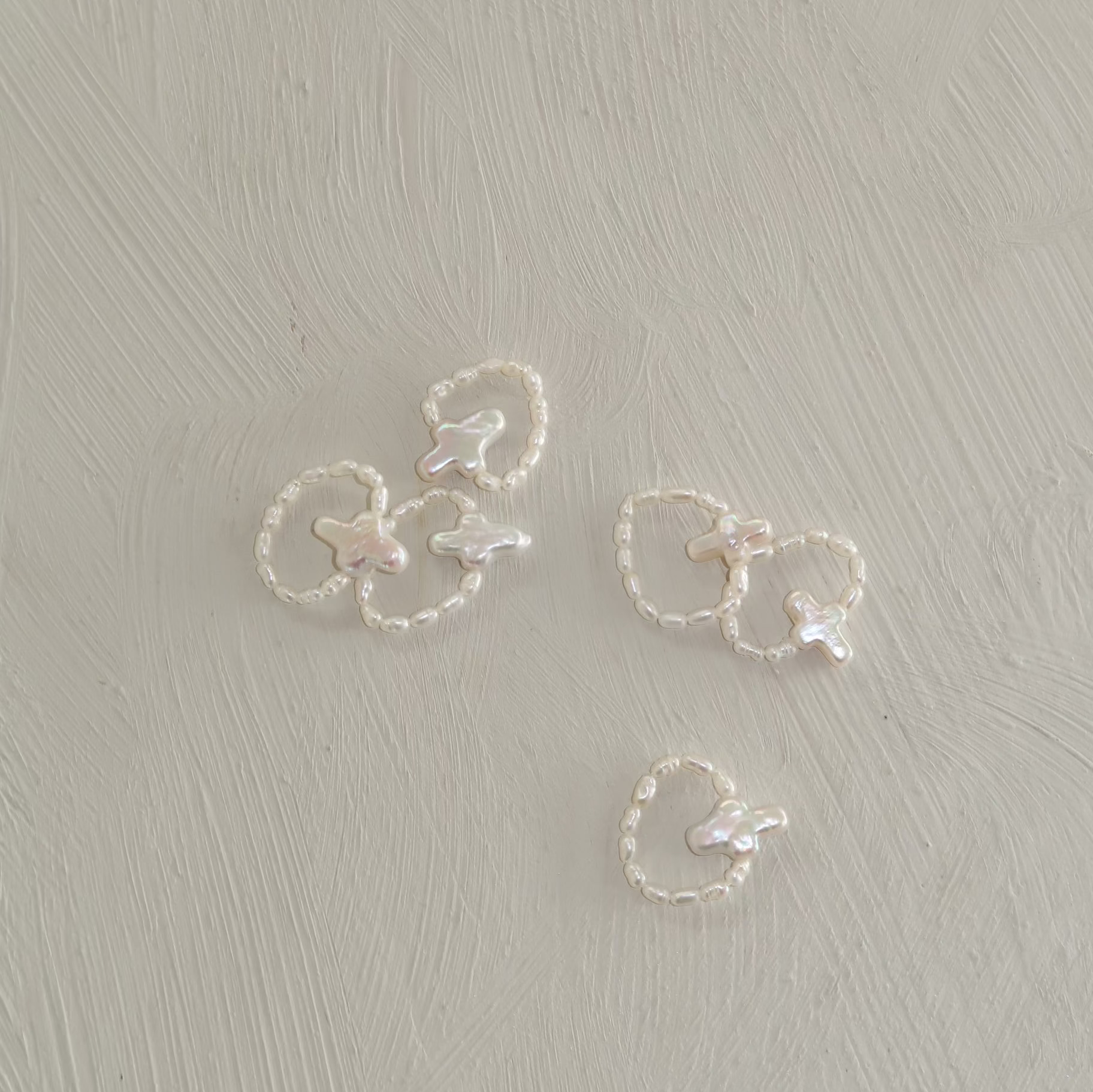 Pearl Cross Ring