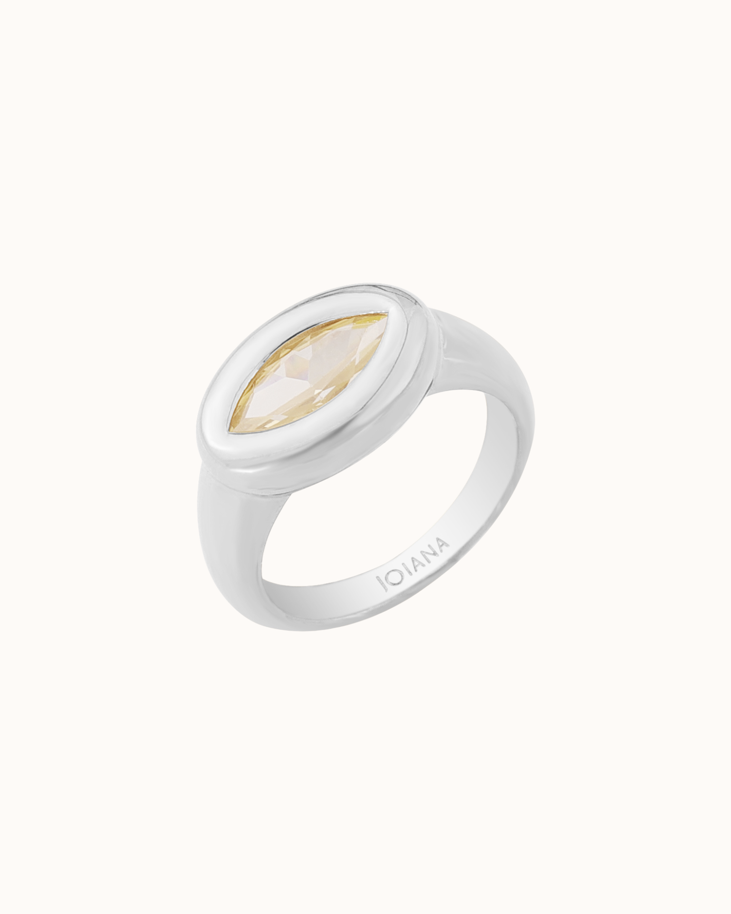 Millie Ring