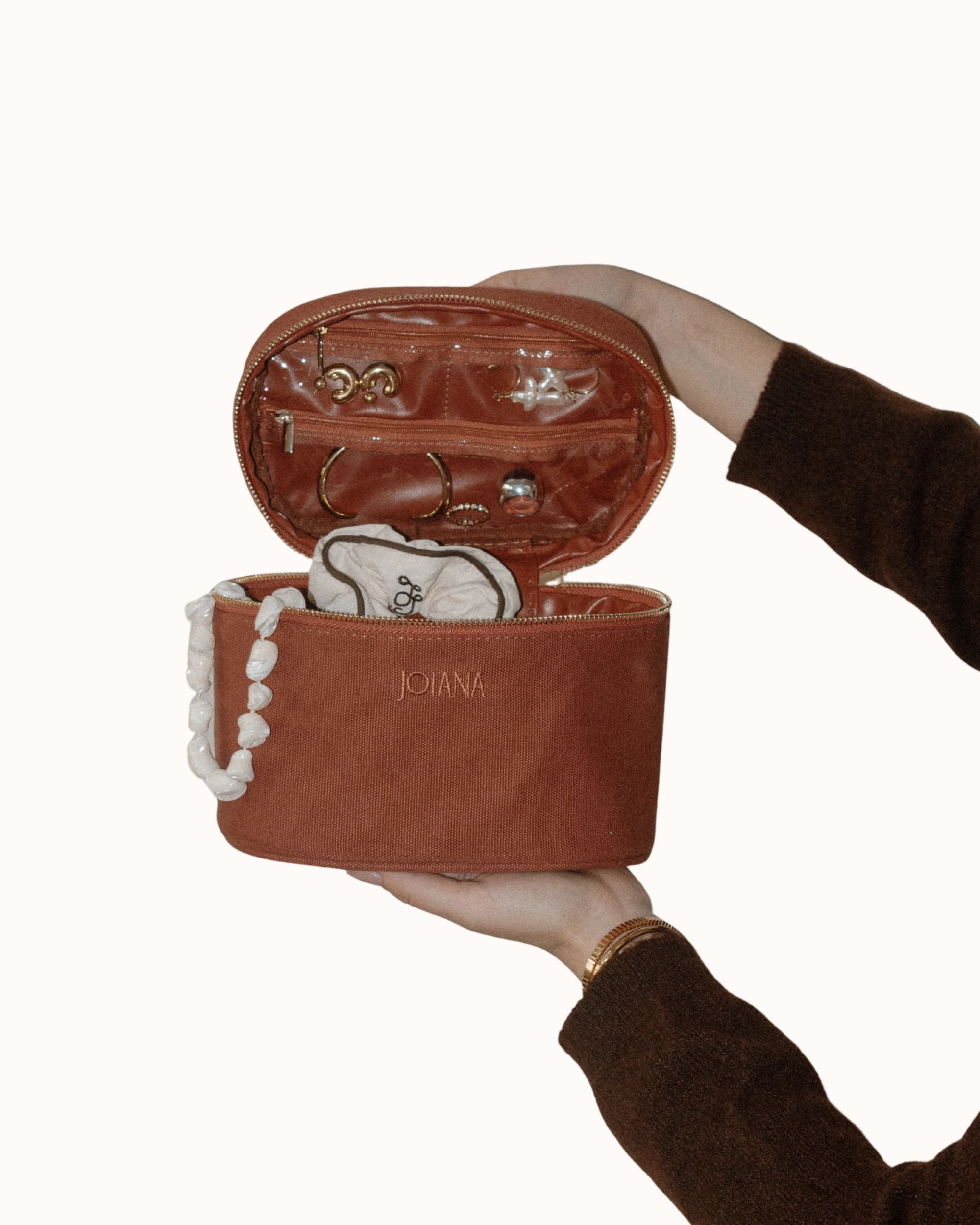 Jewelry & Cosmetic Case