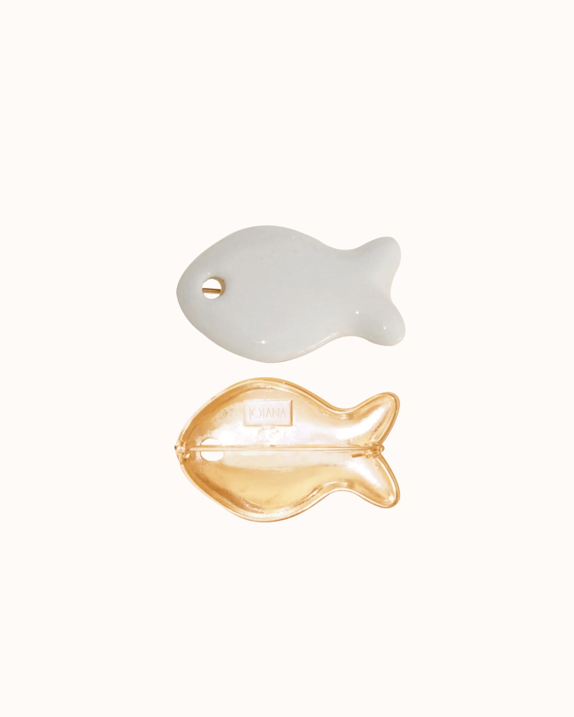 Fishie Brooch Cream