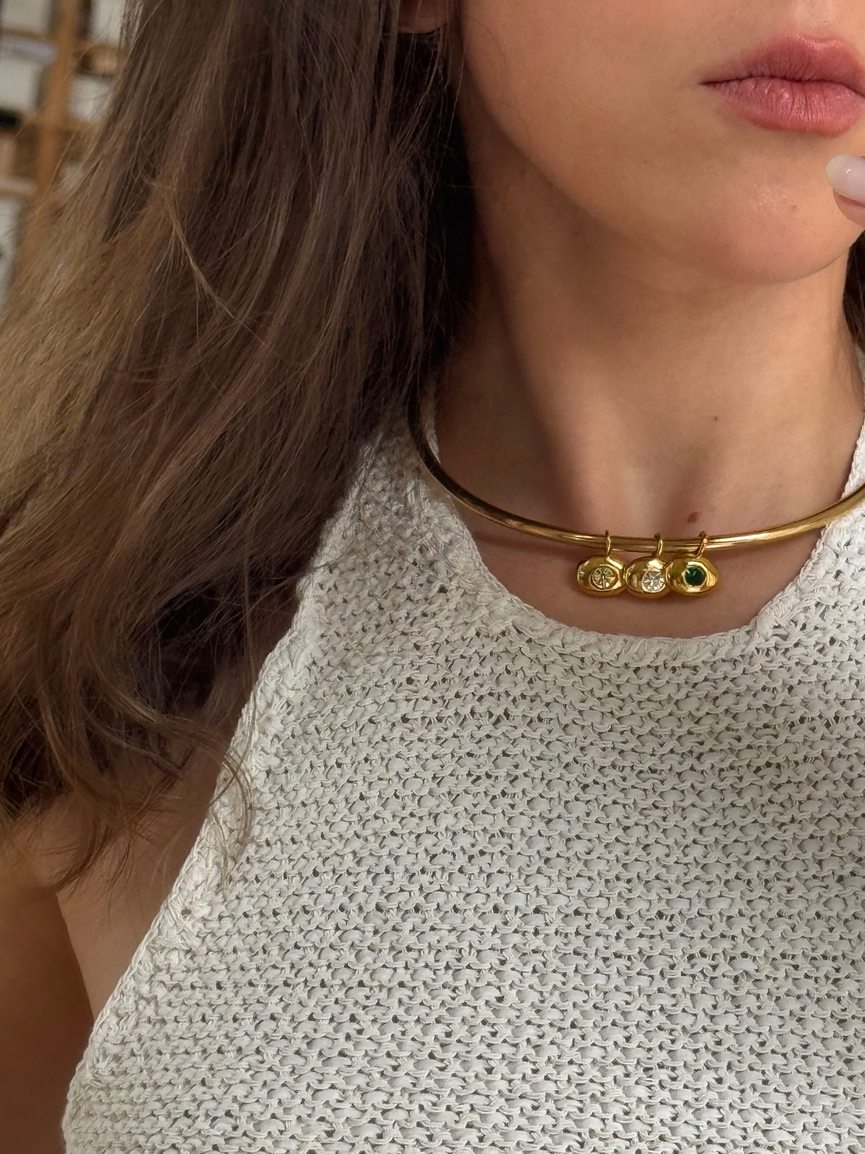 The Neck Cuff