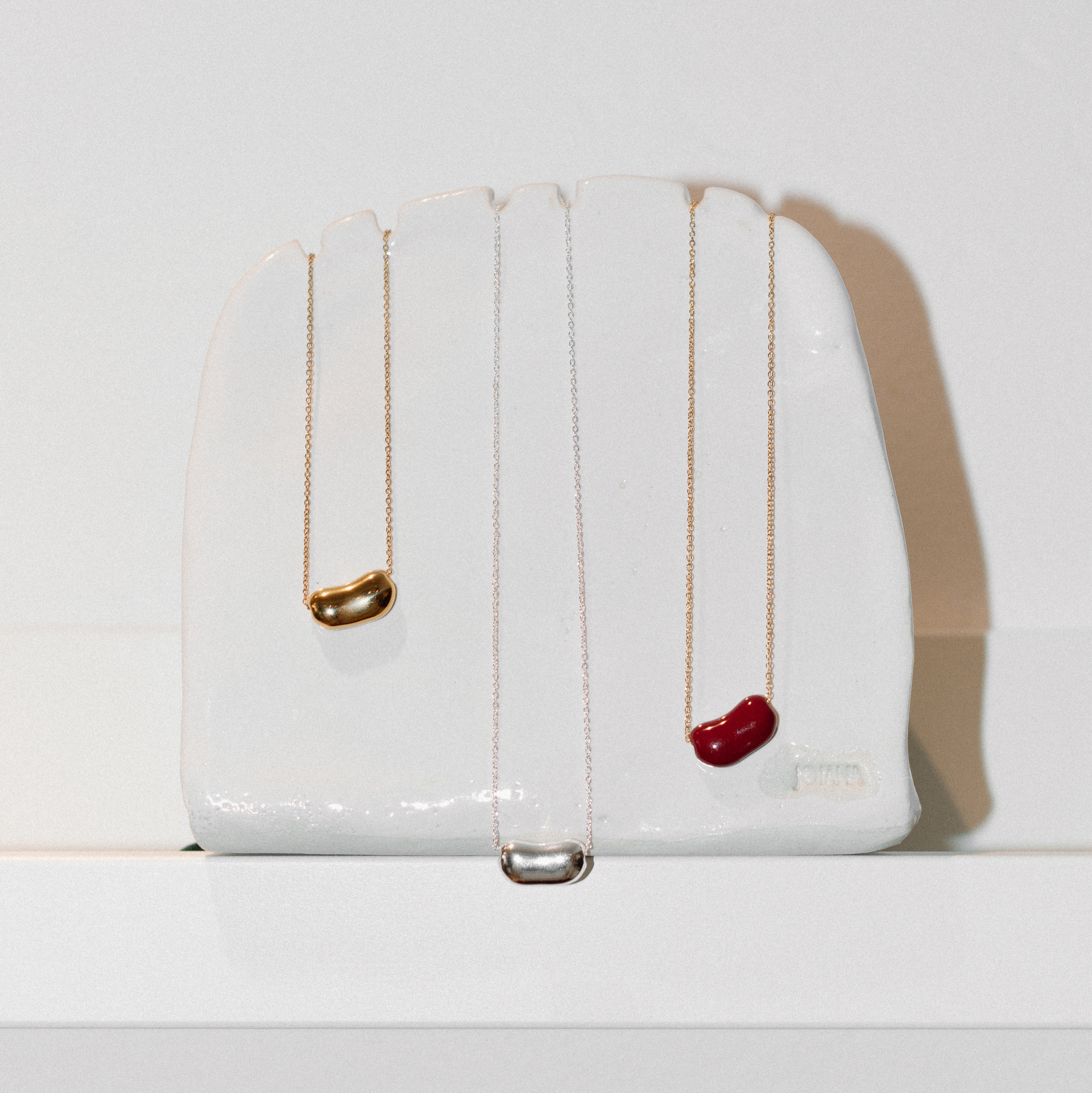 Bean Necklace - Milk