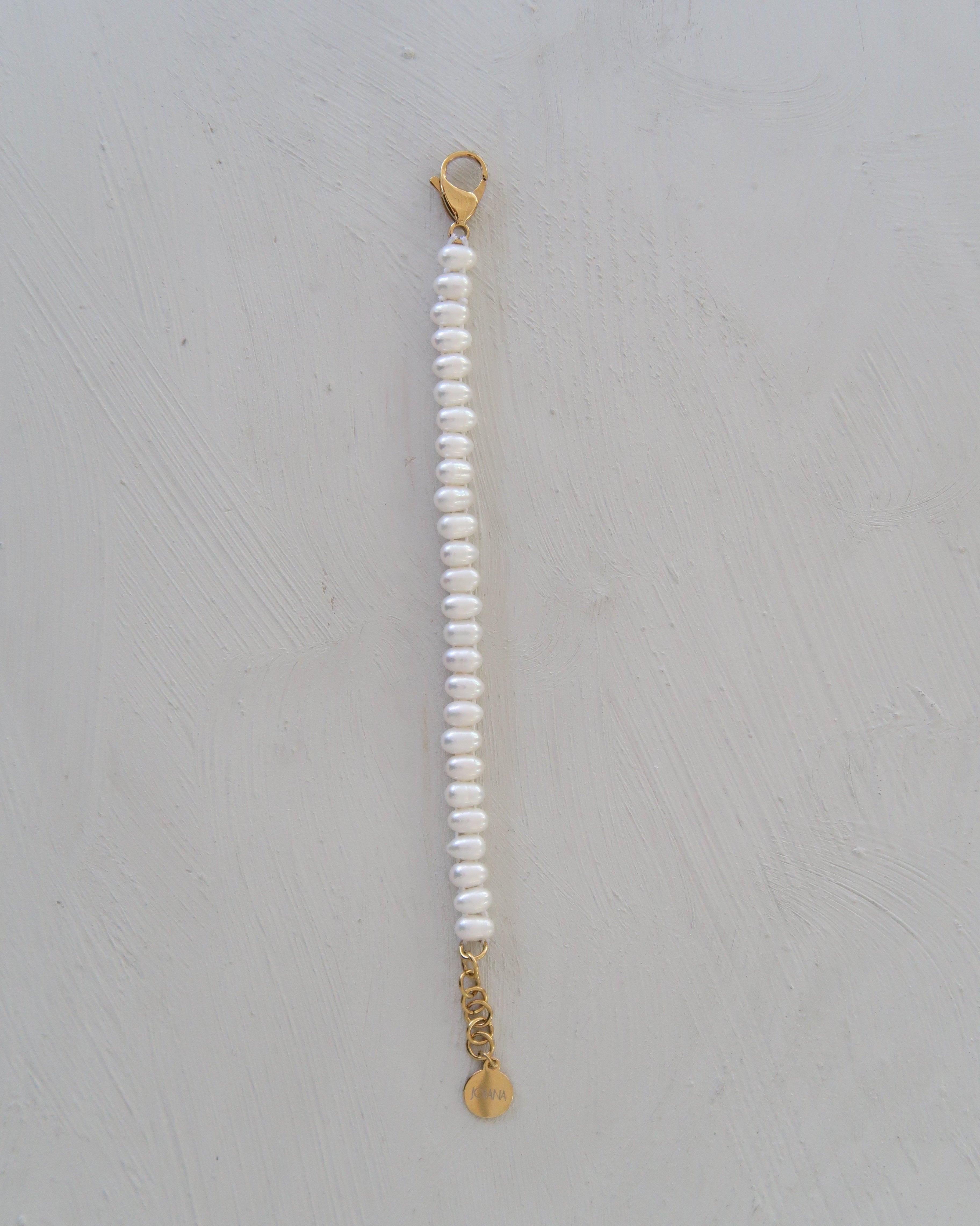 Pebble Pearl Bracelet