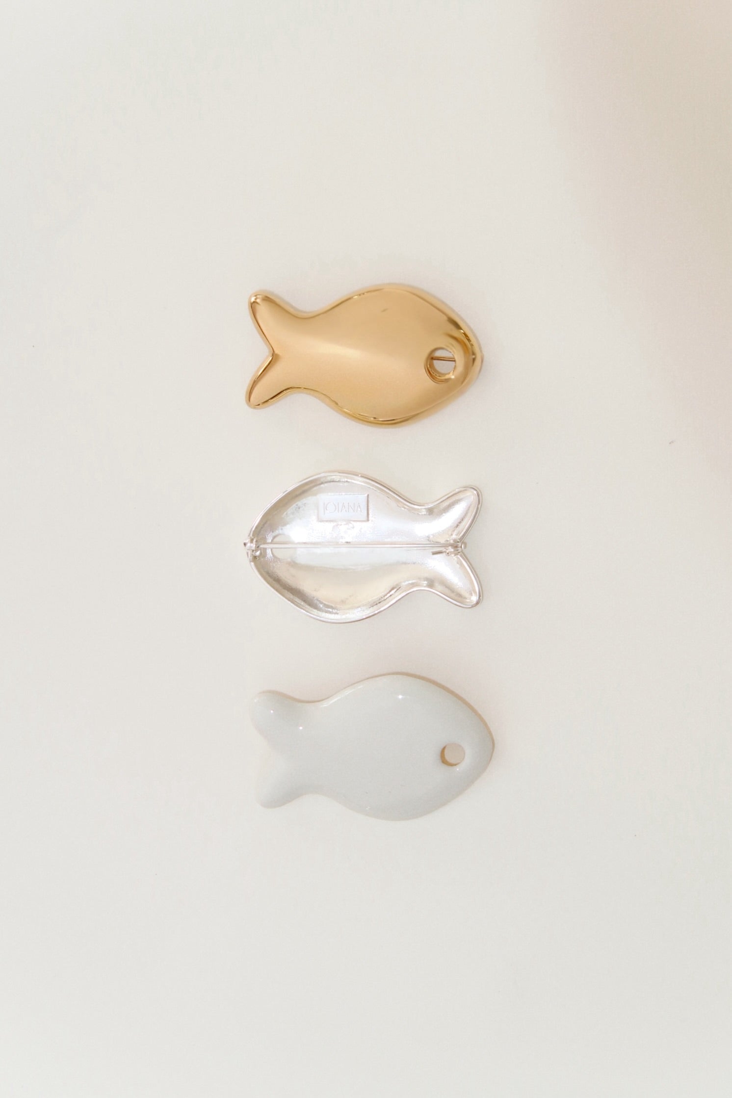 Fishie Brooch